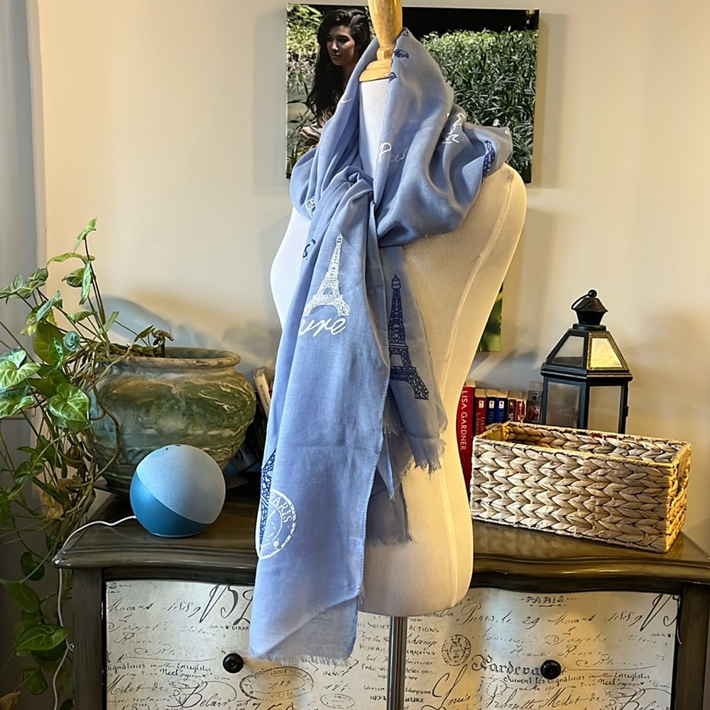 LARGE PARIS THEMED FRINGED SCARF COTTAGE BLUE WITH WHITE PRINT - Picture 5 of 16